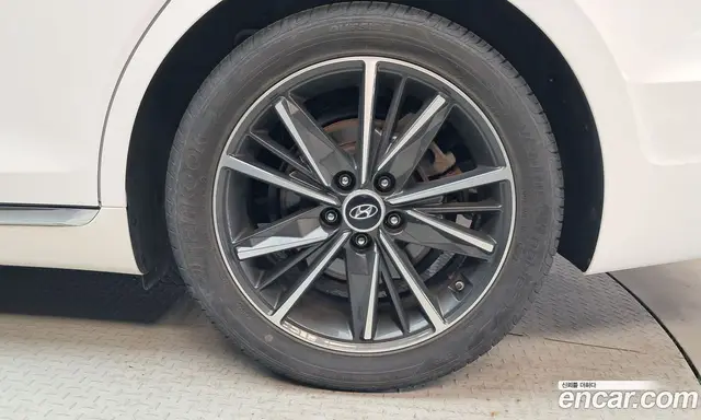 Hyundai Grandeur 2022 2.5 автомат (гидро), миниатюра 5 Hyundai Grandeur 2022 2.5 автомат (гидро), миниатюра 5