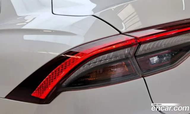 Hyundai Grandeur 2022 2.5 автомат (гидро), миниатюра 9 Hyundai Grandeur 2022 2.5 автомат (гидро), миниатюра 9
