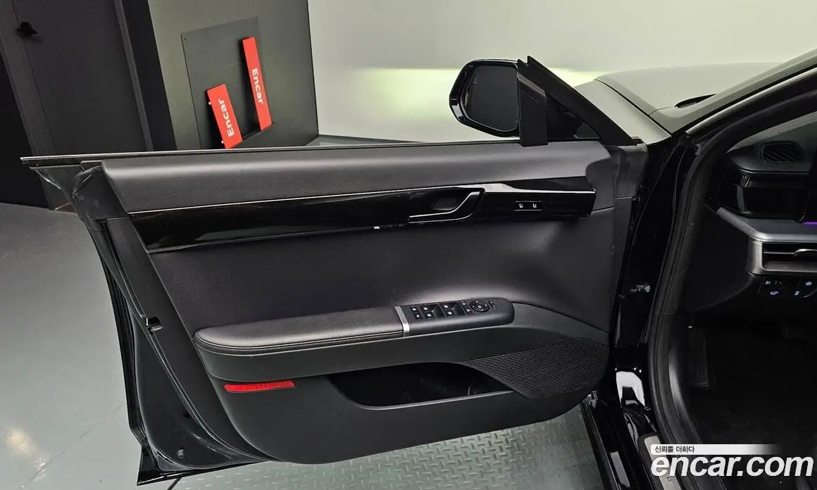 Hyundai Grandeur 2023 2.5 автомат (гидро), фото 14 Hyundai Grandeur 2023 2.5 автомат (гидро), фото 14
