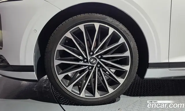 Hyundai Grandeur 2024 1.6 автомат (гидро), миниатюра 5 Hyundai Grandeur 2024 1.6 автомат (гидро), миниатюра 5