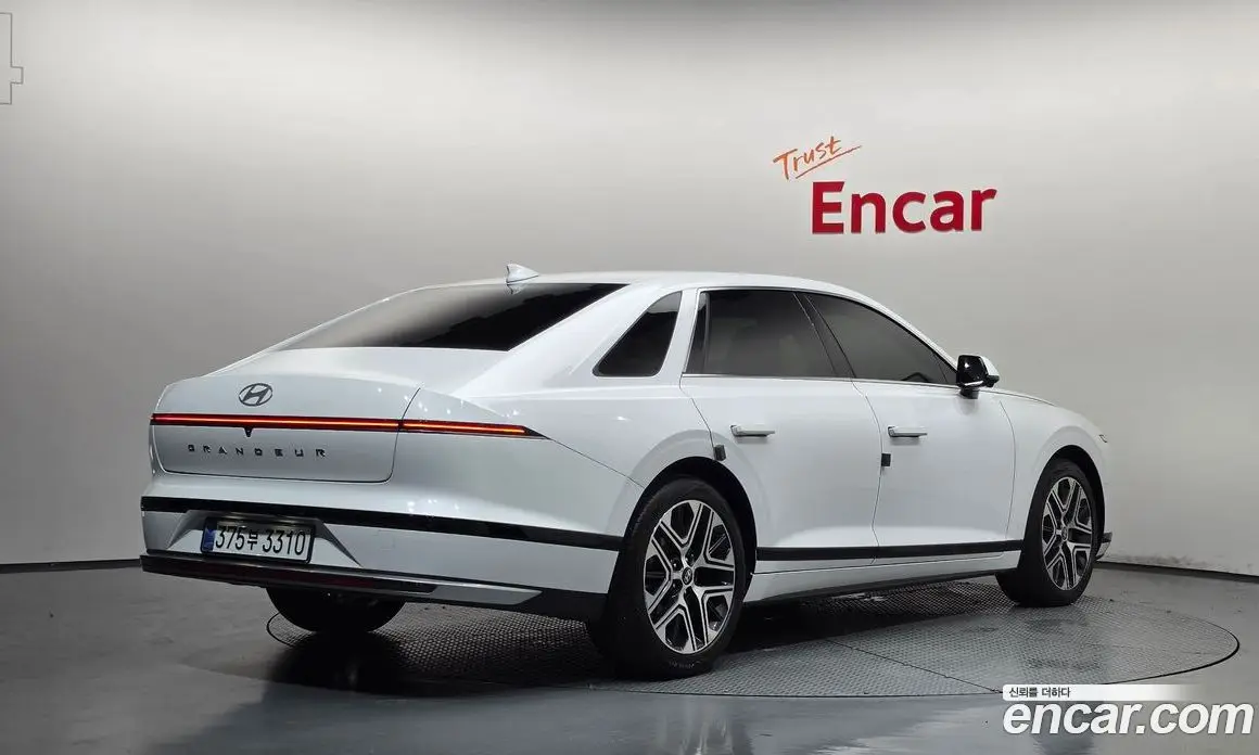 Hyundai Grandeur 2025 1.6 автомат (гидро), фото 2 Hyundai Grandeur 2025 1.6 автомат (гидро), фото 2