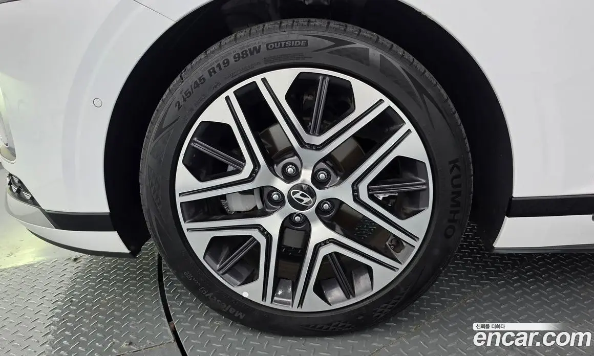 Hyundai Grandeur 2025 1.6 автомат (гидро), фото 5 Hyundai Grandeur 2025 1.6 автомат (гидро), фото 5
