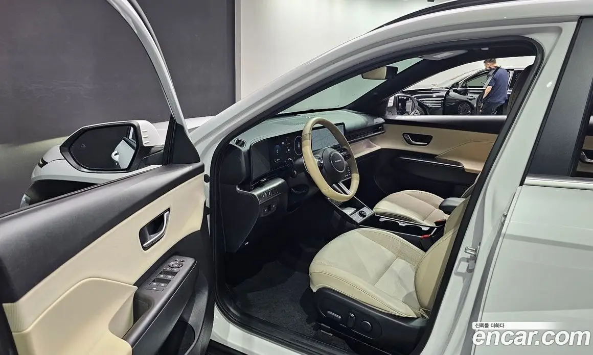 Hyundai Kona 2023 1.6 автомат (гидро), фото 13 Hyundai Kona 2023 1.6 автомат (гидро), фото 13