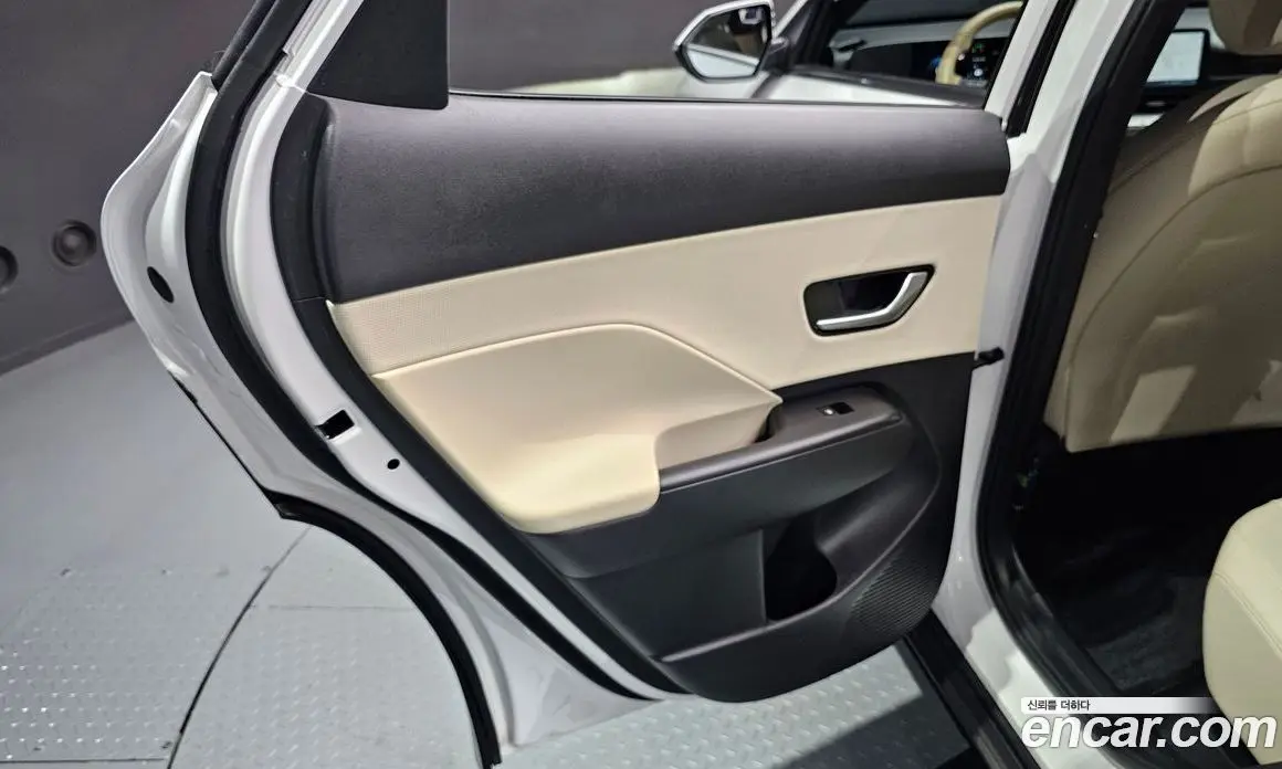 Hyundai Kona 2023 1.6 автомат (гидро), фото 15 Hyundai Kona 2023 1.6 автомат (гидро), фото 15