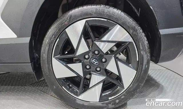 Hyundai Kona 2023 2.0 автомат (гидро), миниатюра 7