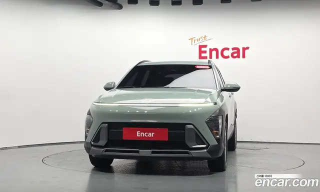 Hyundai Kona 2023 1.6 автомат (гидро), миниатюра 2