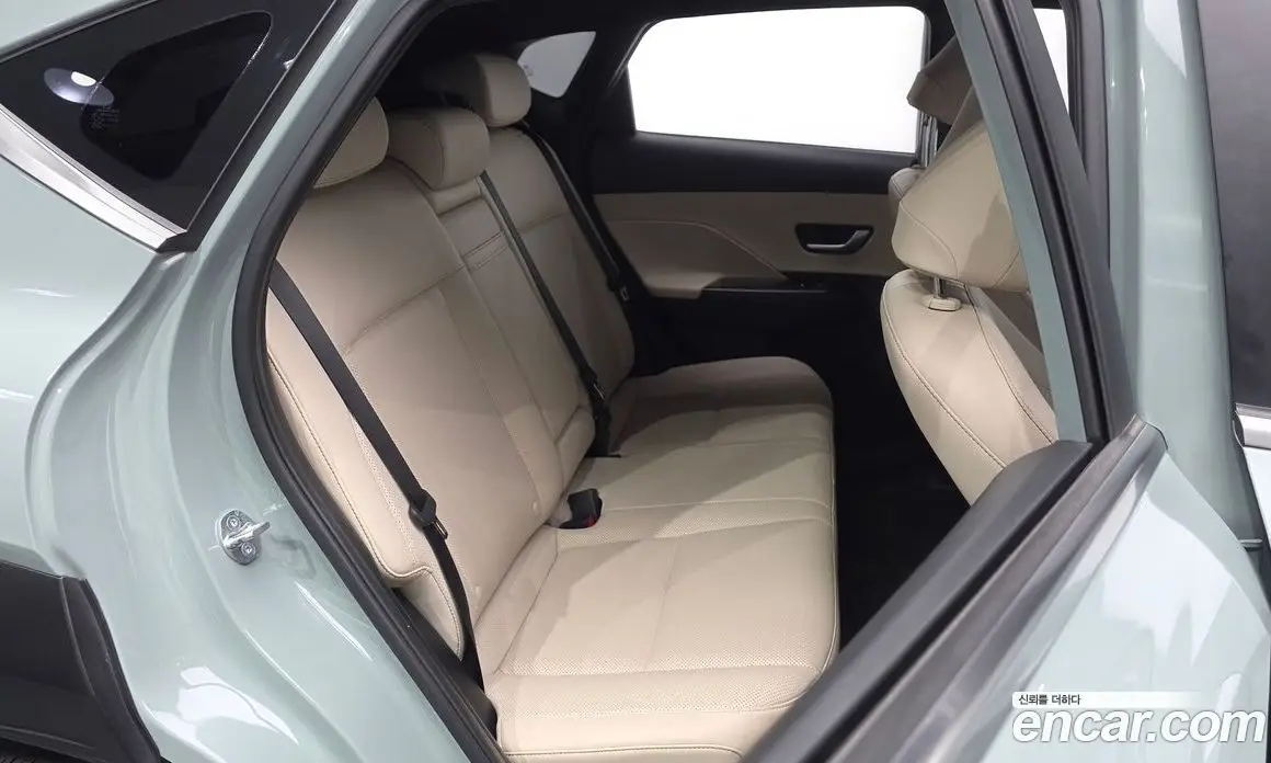 Hyundai Kona 2023 1.6 автомат (гидро), фото 16
