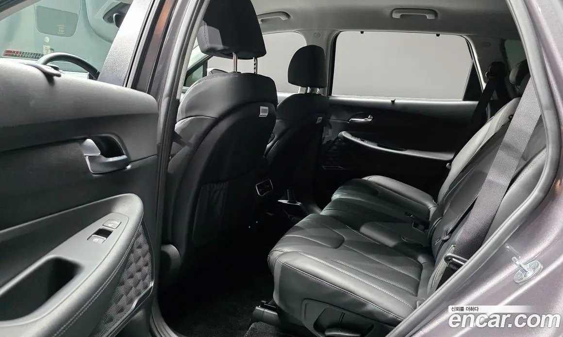 Hyundai Santa Fe 2022 2.2 автомат (гидро), фото 18 Hyundai Santa Fe 2022 2.2 автомат (гидро), фото 18