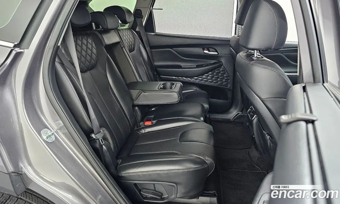 Hyundai Santa Fe 2022 2.2 автомат (гидро), фото 17 Hyundai Santa Fe 2022 2.2 автомат (гидро), фото 17
