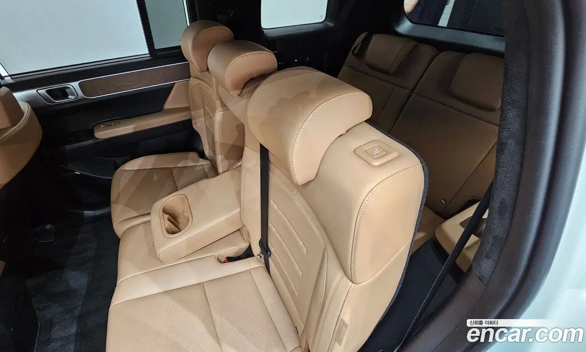 Hyundai Santa Fe 2024 1.6 автомат (гидро), фото 18