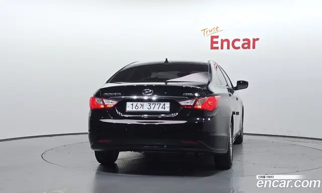 Hyundai Sonata 2012 2.0 механика, миниатюра 4 Hyundai Sonata 2012 2.0 механика, миниатюра 4