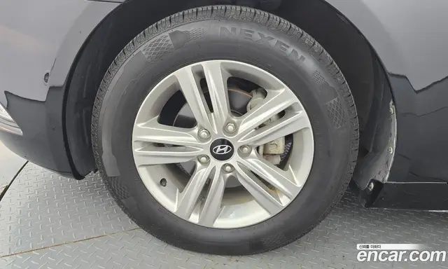 Hyundai Sonata 2012 2.0 механика, миниатюра 5 Hyundai Sonata 2012 2.0 механика, миниатюра 5