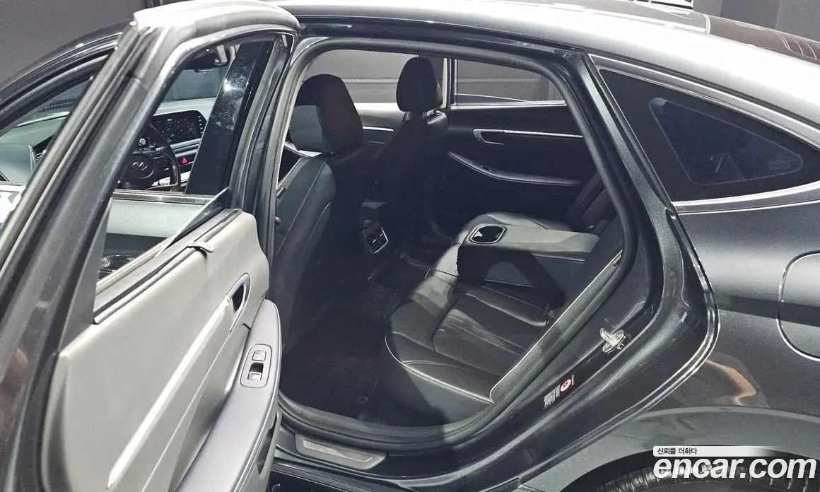 Hyundai Sonata 2021 1.6 автомат (гидро), фото 18 Hyundai Sonata 2021 1.6 автомат (гидро), фото 18