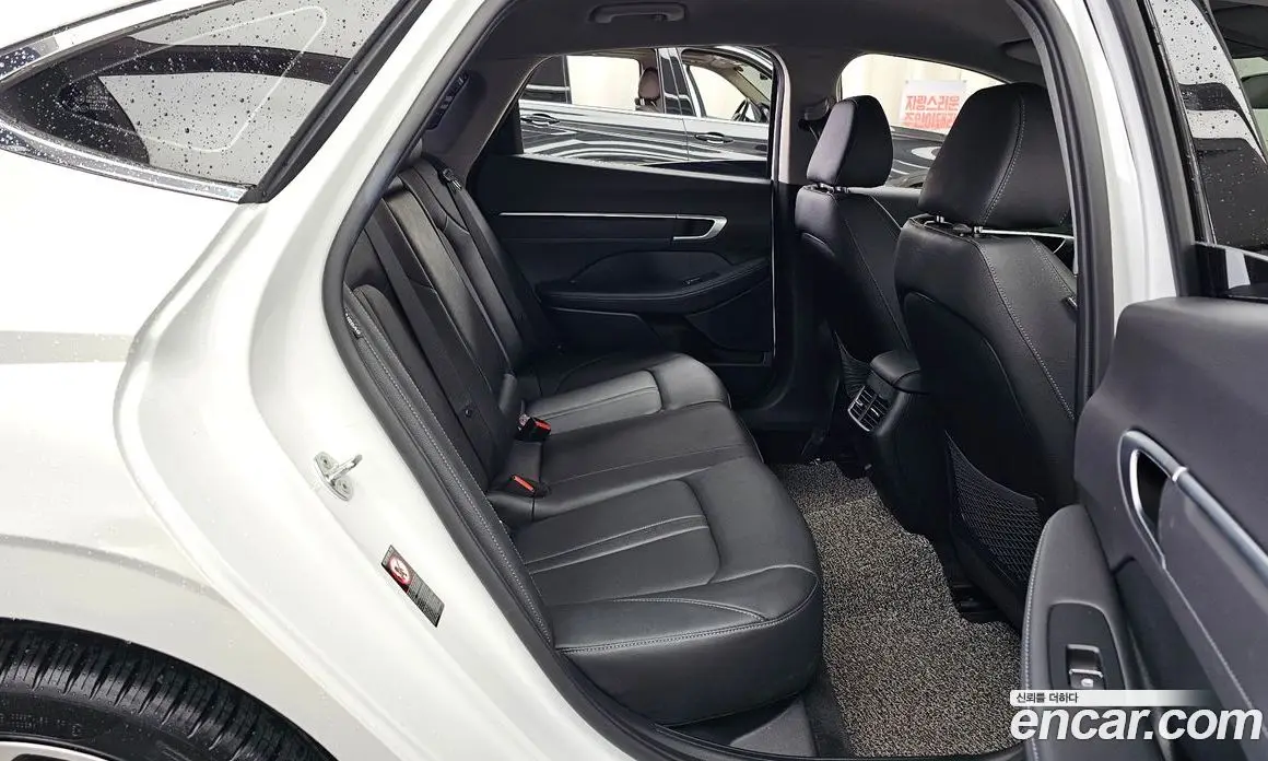 Hyundai Sonata 2021 1.6 автомат (гидро), фото 18