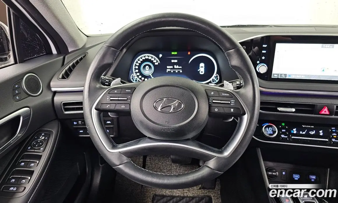 Hyundai Sonata 2021 1.6 автомат (гидро), фото 19
