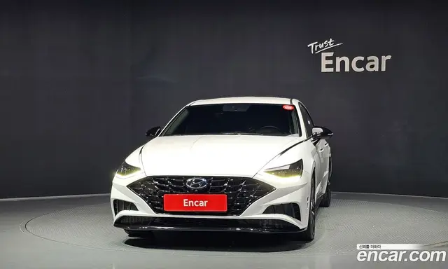 Hyundai Sonata 2021 1.6 автомат (гидро), миниатюра 3