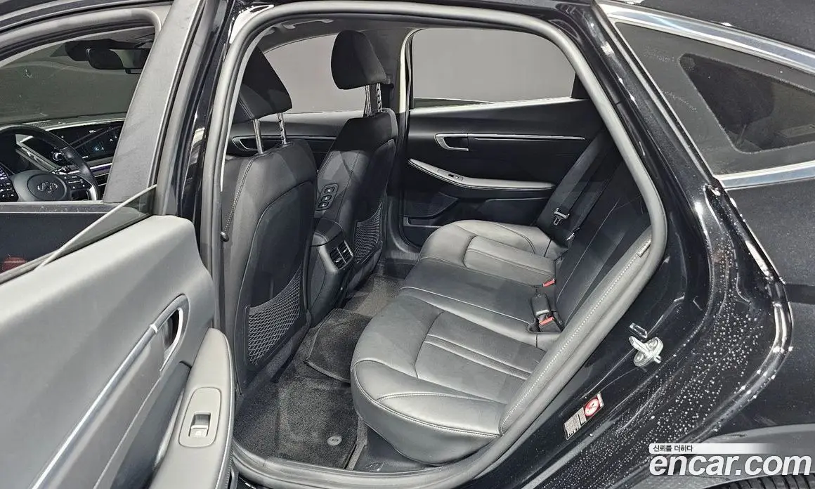 Hyundai Sonata 2022 2.0 автомат (гидро), фото 18