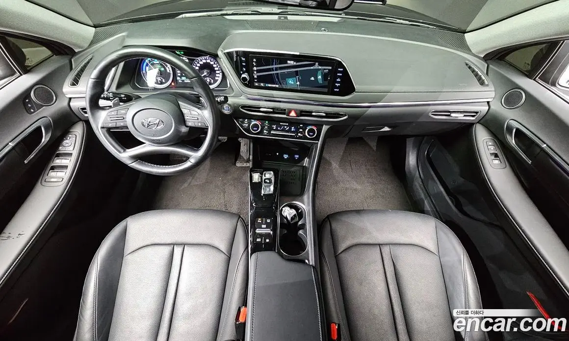 Hyundai Sonata 2022 2.0 автомат (гидро), фото 10