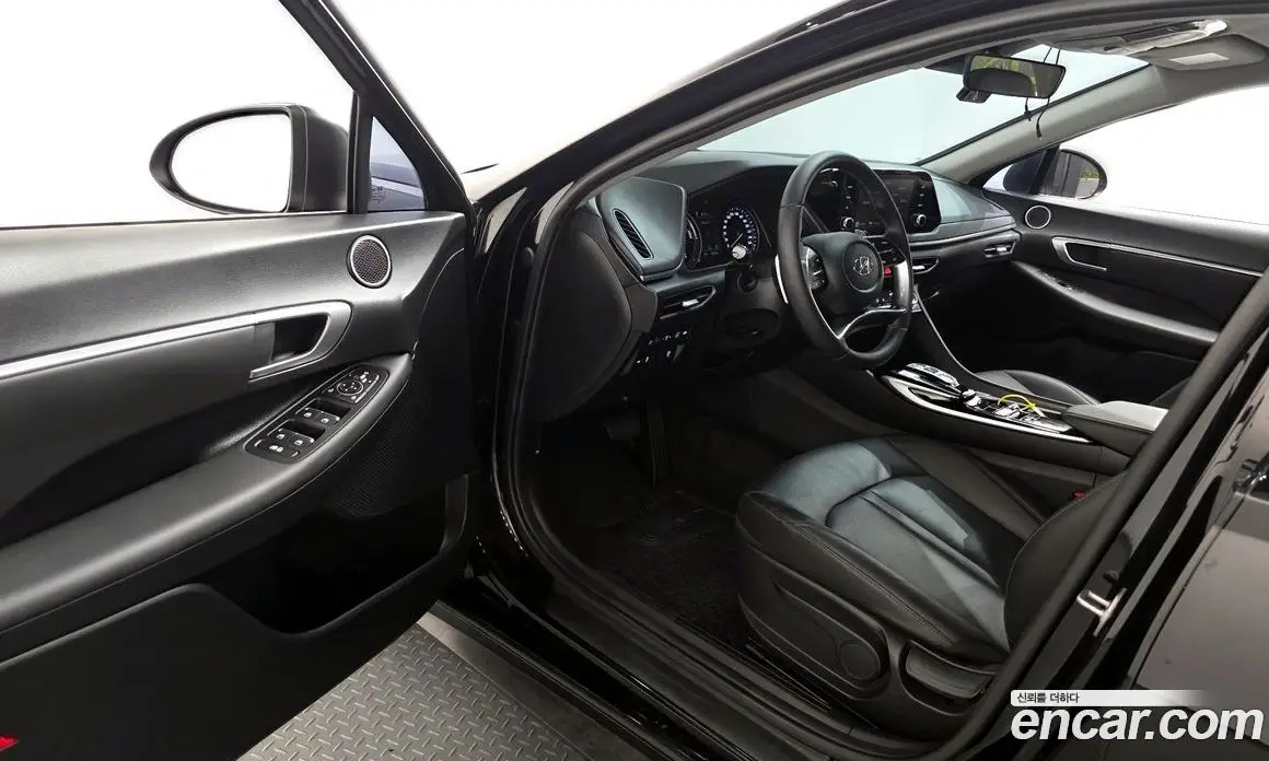 Hyundai Sonata 2023 2.0 автомат (гидро), фото 13 Hyundai Sonata 2023 2.0 автомат (гидро), фото 13