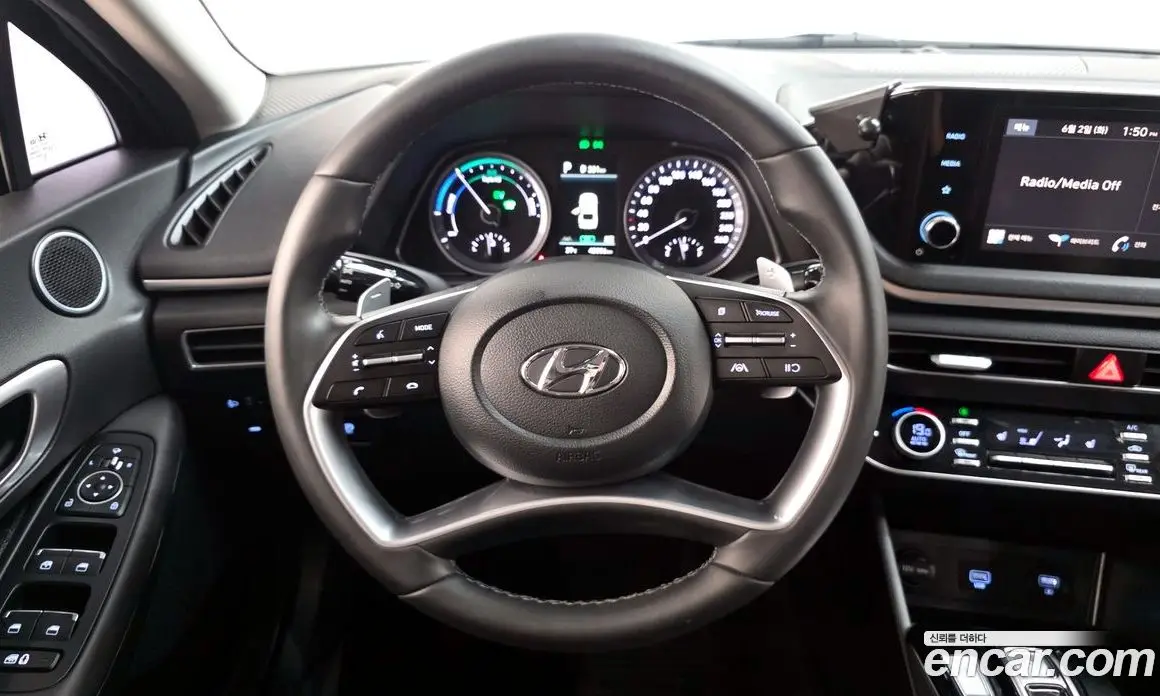 Hyundai Sonata 2023 2.0 автомат (гидро), фото 19 Hyundai Sonata 2023 2.0 автомат (гидро), фото 19
