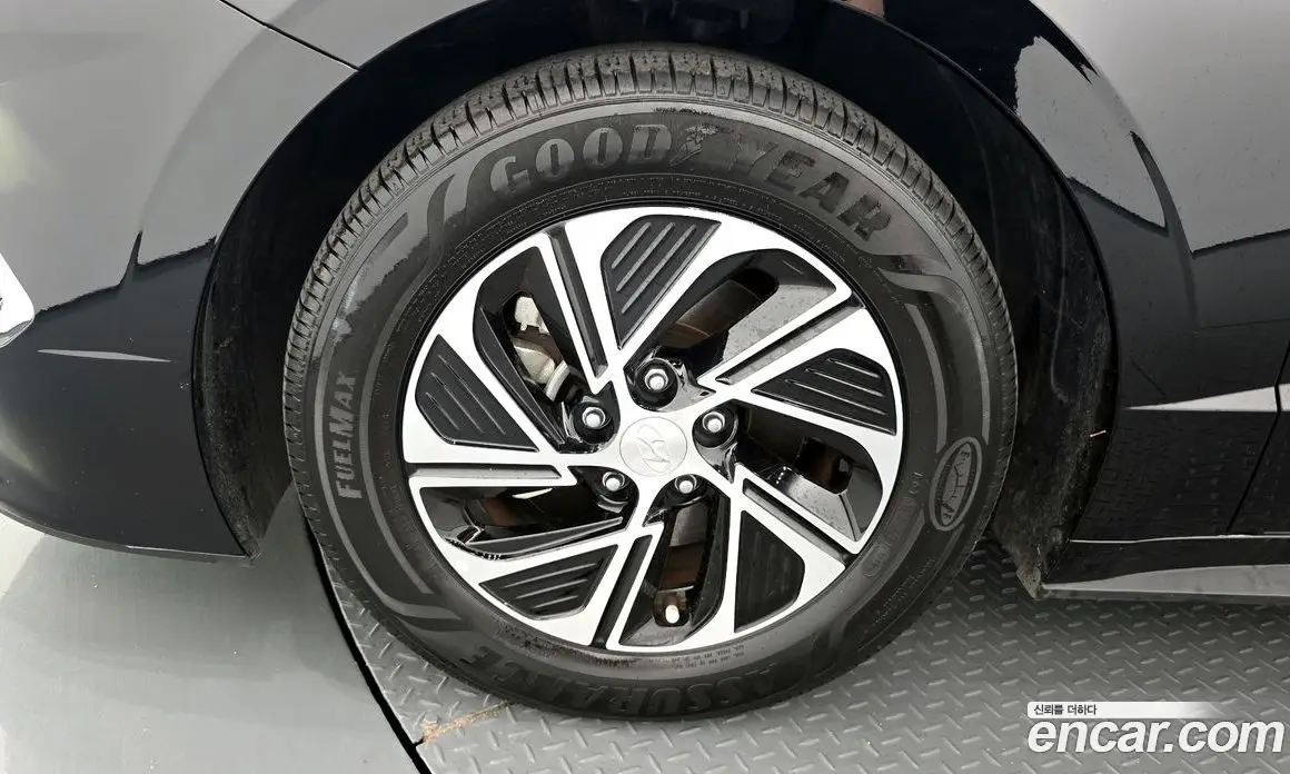 Hyundai Sonata 2023 2.0 автомат (гидро), фото 5 Hyundai Sonata 2023 2.0 автомат (гидро), фото 5