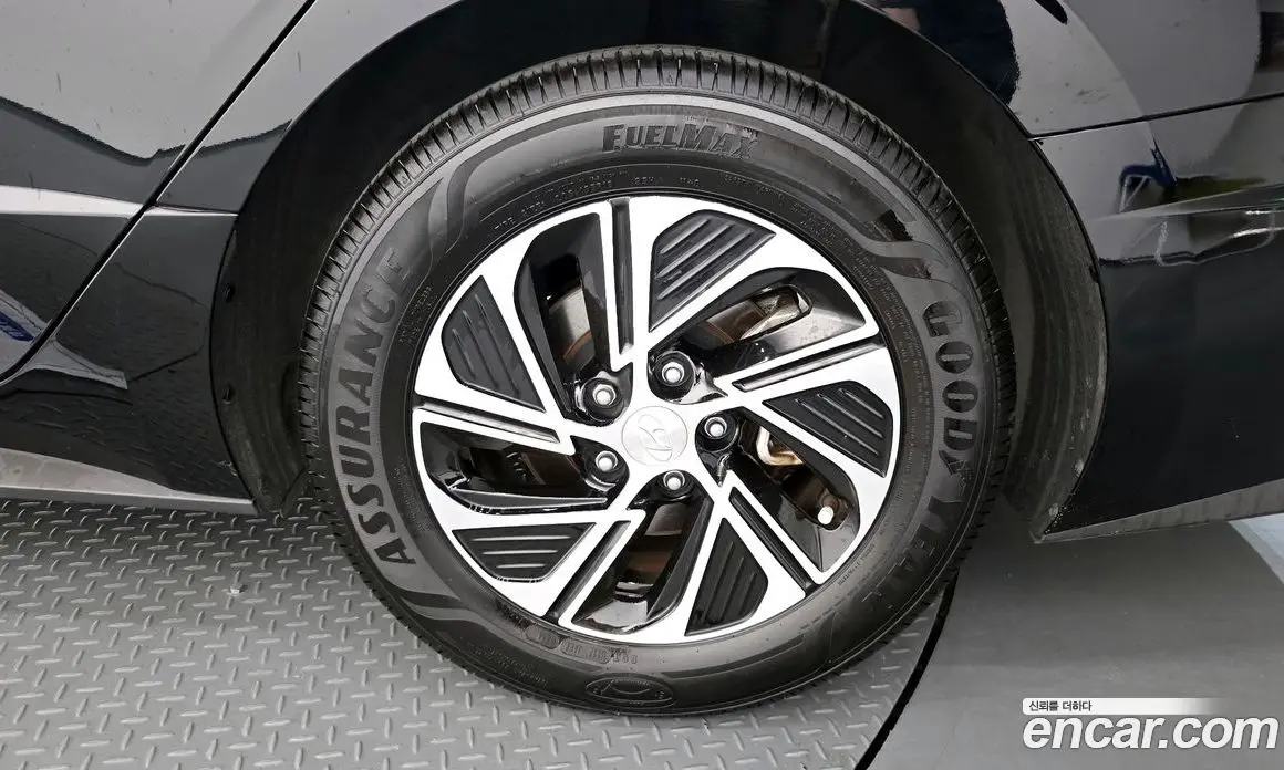 Hyundai Sonata 2023 2.0 автомат (гидро), фото 7 Hyundai Sonata 2023 2.0 автомат (гидро), фото 7