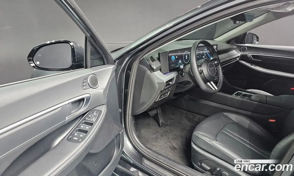 Hyundai Sonata 2026 2.0 автомат (гидро), фото 17