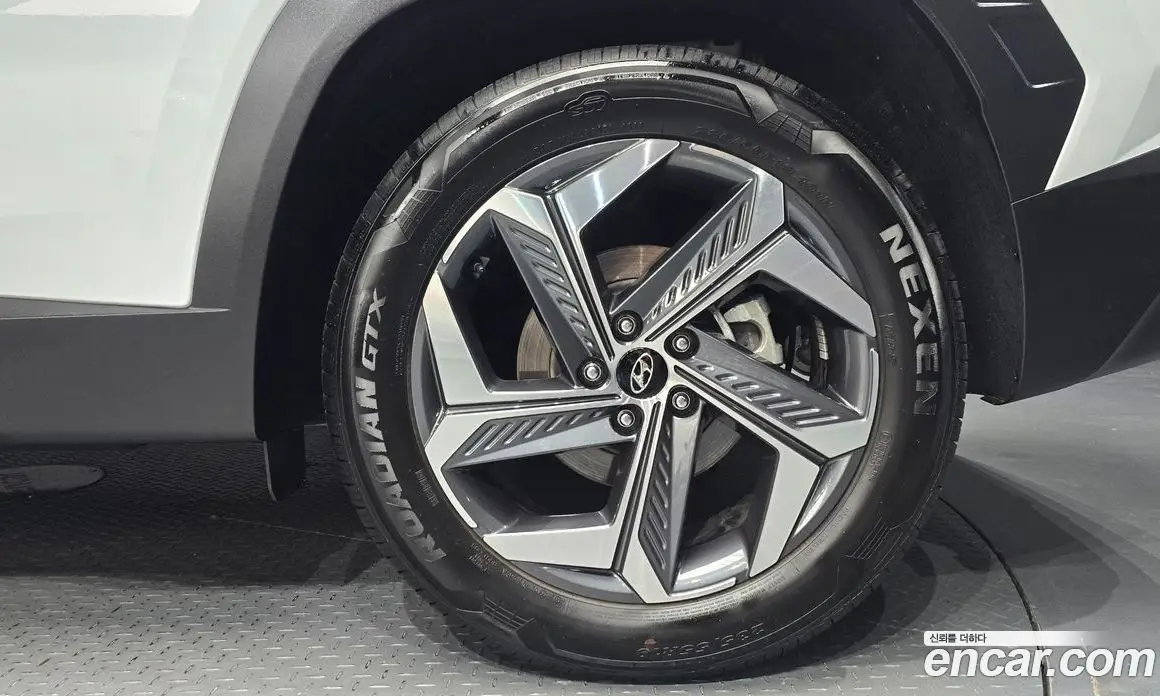 Hyundai Tucson 2021 1.6 автомат (гидро), фото 7