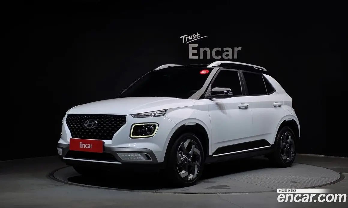 Hyundai Venue 2022 1.6 автомат (гидро), фото 1 Hyundai Venue 2022 1.6 автомат (гидро), фото 1