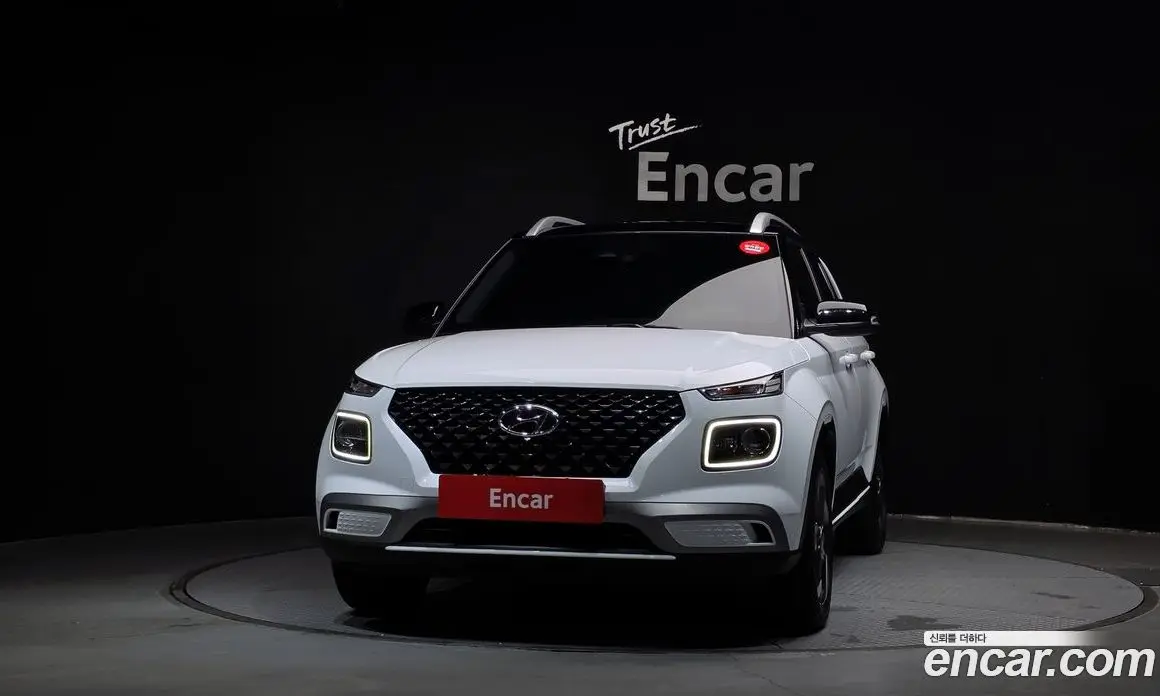 Hyundai Venue 2022 1.6 автомат (гидро), фото 3 Hyundai Venue 2022 1.6 автомат (гидро), фото 3