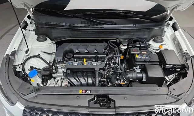 Hyundai Venue 2022 1.6 автомат (гидро), миниатюра 6 Hyundai Venue 2022 1.6 автомат (гидро), миниатюра 6