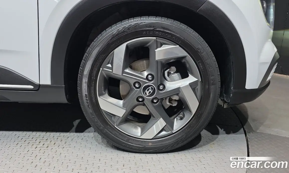 Hyundai Venue 2022 1.6 автомат (гидро), фото 7 Hyundai Venue 2022 1.6 автомат (гидро), фото 7