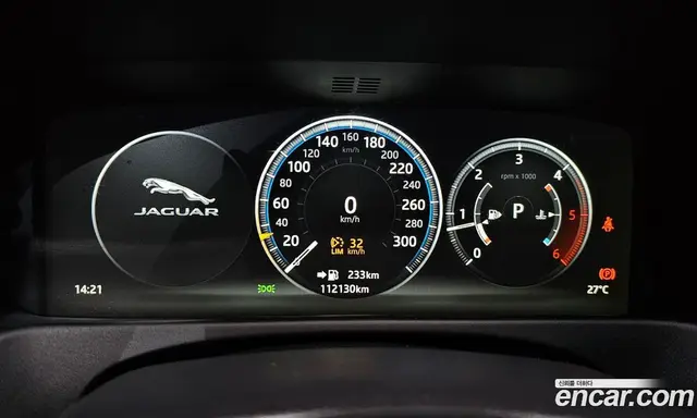 Jaguar XF 2017 2.0 автомат (гидро), миниатюра 10 Jaguar XF 2017 2.0 автомат (гидро), миниатюра 10