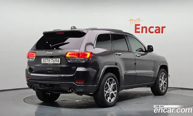 Jeep Cherokee 2020 3.6 автомат (гидро), миниатюра 2 Jeep Cherokee 2020 3.6 автомат (гидро), миниатюра 2
