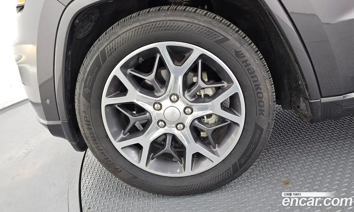 Jeep Cherokee 2020 3.6 автомат (гидро), фото 5 Jeep Cherokee 2020 3.6 автомат (гидро), фото 5