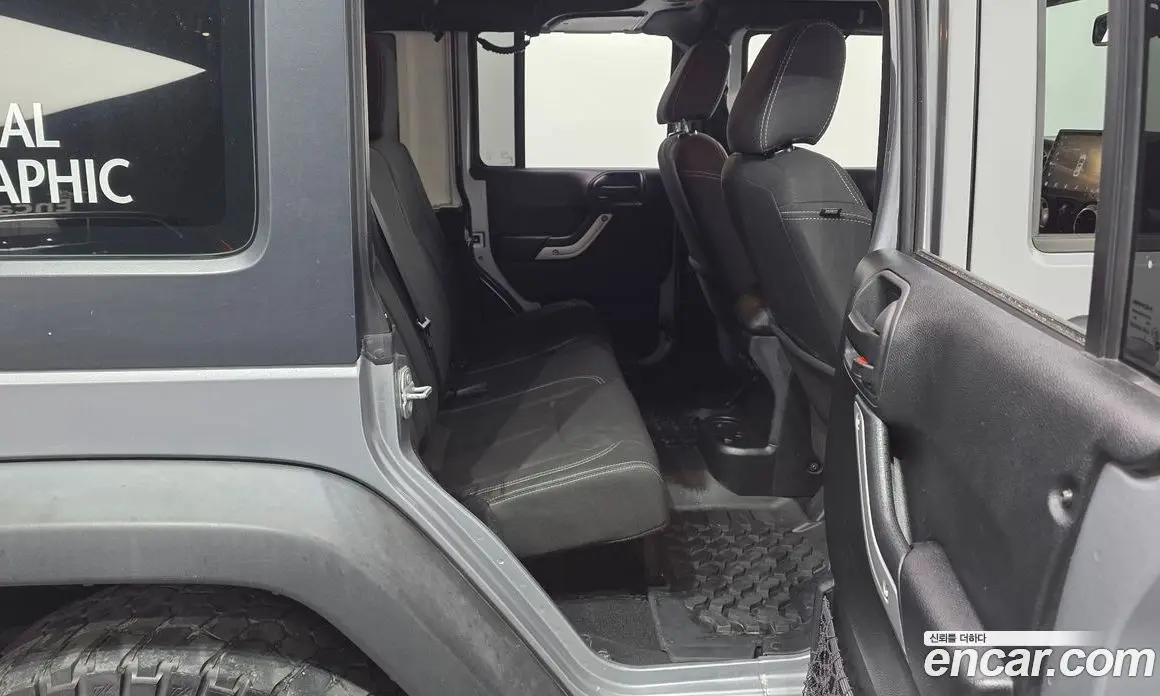 Jeep Wrangler 2017 3.6 автомат (гидро), фото 17 Jeep Wrangler 2017 3.6 автомат (гидро), фото 17