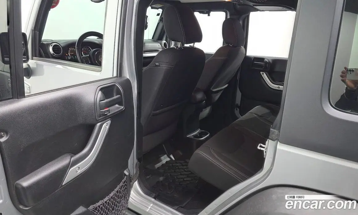 Jeep Wrangler 2017 3.6 автомат (гидро), фото 18 Jeep Wrangler 2017 3.6 автомат (гидро), фото 18