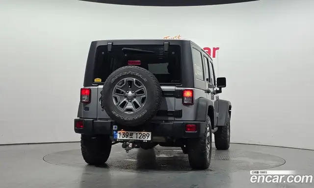 Jeep Wrangler 2017 3.6 автомат (гидро), миниатюра 4 Jeep Wrangler 2017 3.6 автомат (гидро), миниатюра 4