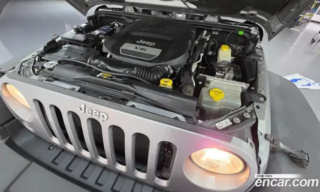 Jeep Wrangler 2017 3.6 автомат (гидро), миниатюра 6 Jeep Wrangler 2017 3.6 автомат (гидро), миниатюра 6