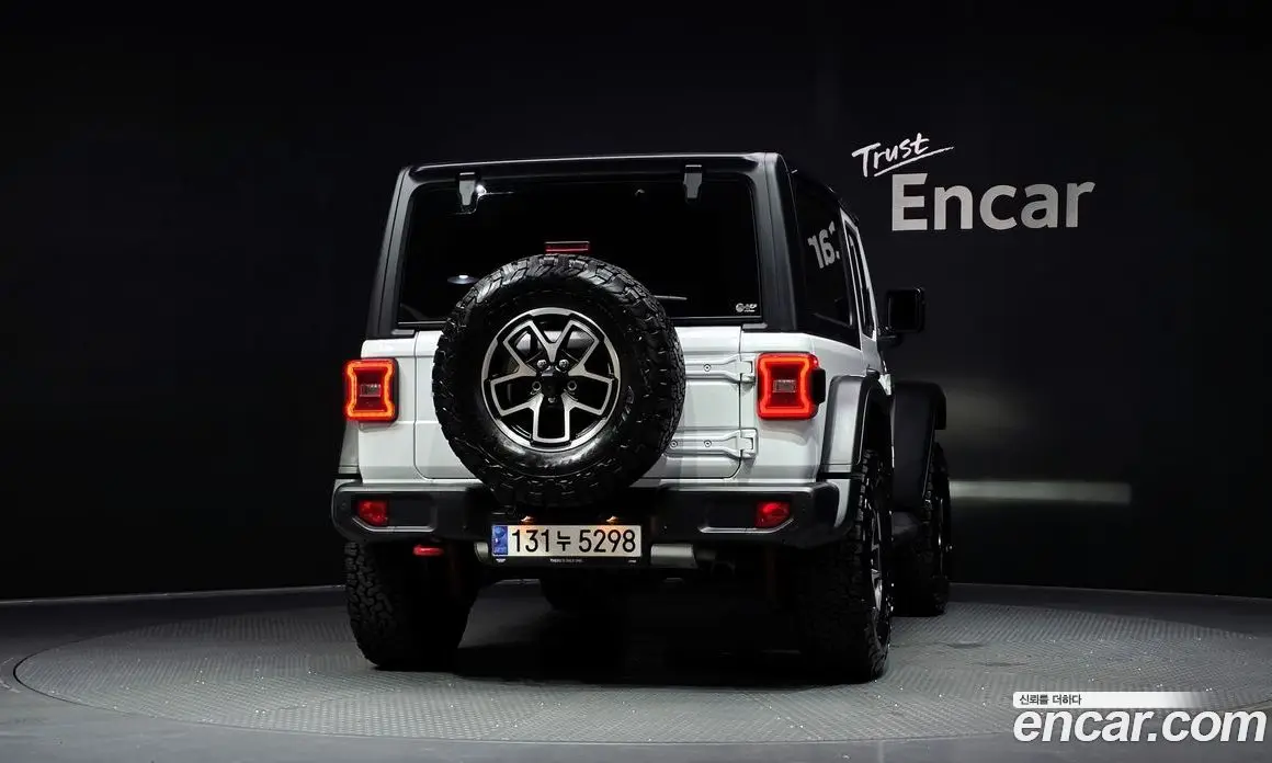 Jeep Wrangler 2025 2.0 автомат (гидро), фото 4 Jeep Wrangler 2025 2.0 автомат (гидро), фото 4