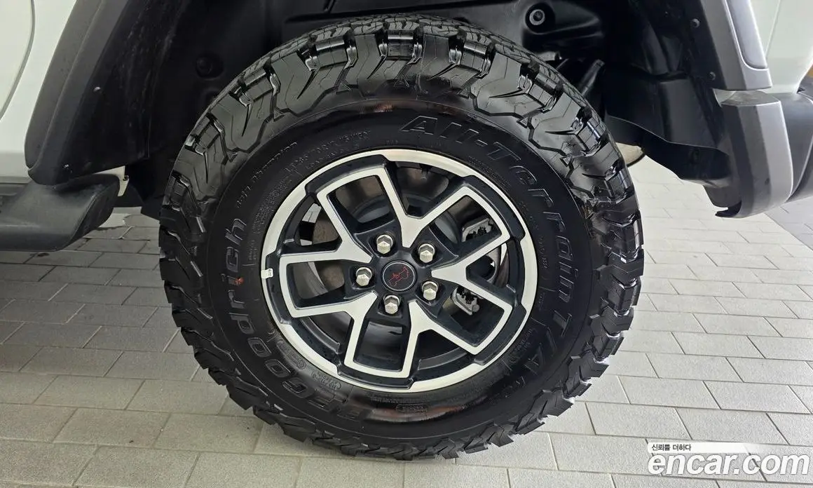 Jeep Wrangler 2025 2.0 автомат (гидро), фото 7 Jeep Wrangler 2025 2.0 автомат (гидро), фото 7
