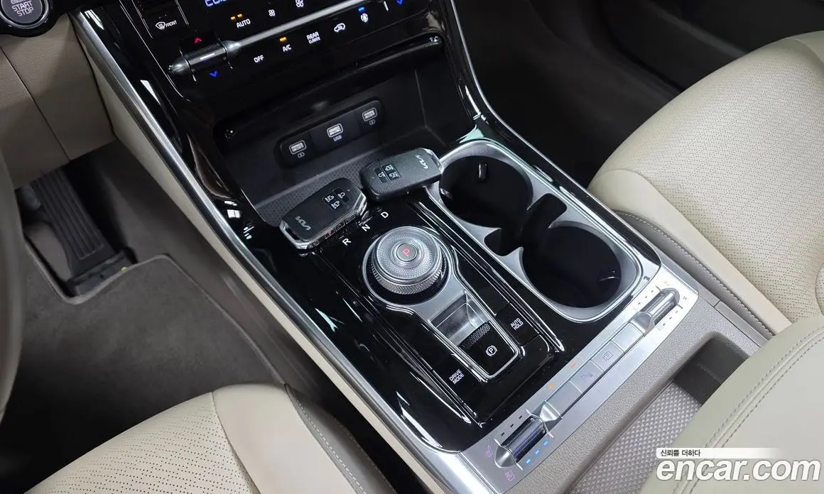 Kia Carnival 2022 3.5 автомат (гидро), фото 12