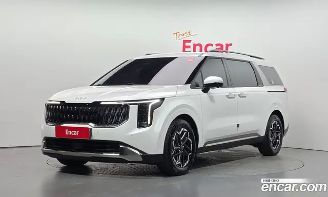 Kia Carnival, 2023, 22 454 км