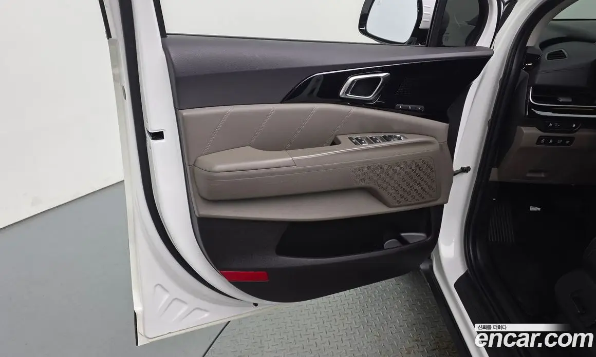 Kia Carnival 2023 3.5 автомат (гидро), фото 15 Kia Carnival 2023 3.5 автомат (гидро), фото 15
