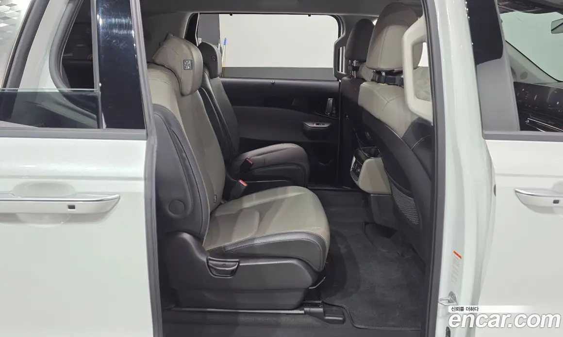 Kia Carnival 2023 3.5 автомат (гидро), фото 17 Kia Carnival 2023 3.5 автомат (гидро), фото 17
