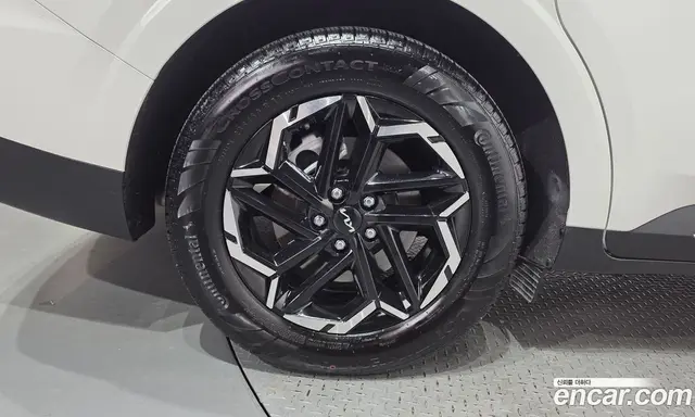 Kia Carnival 2023 3.5 автомат (гидро), миниатюра 5 Kia Carnival 2023 3.5 автомат (гидро), миниатюра 5