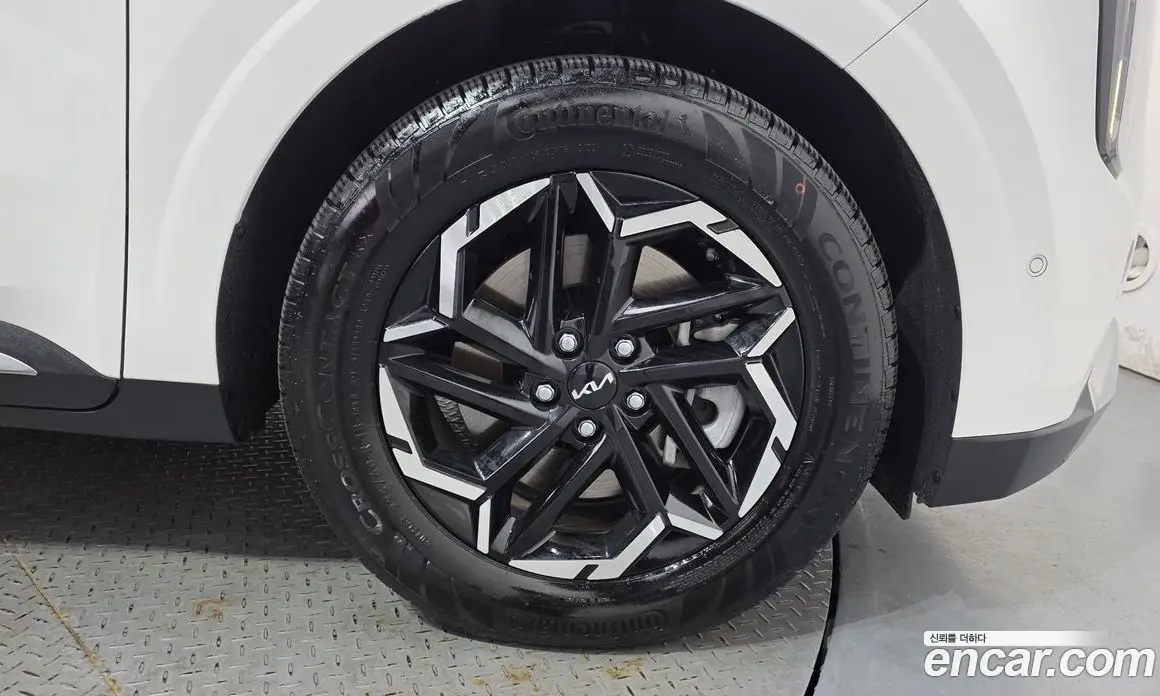 Kia Carnival 2023 3.5 автомат (гидро), фото 7 Kia Carnival 2023 3.5 автомат (гидро), фото 7