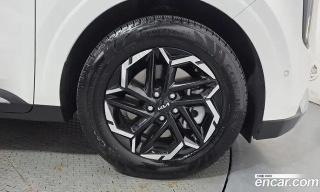 Kia Carnival 2023 3.5 автомат (гидро), миниатюра 7 Kia Carnival 2023 3.5 автомат (гидро), миниатюра 7