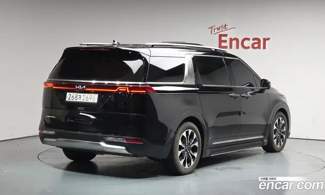 Kia Carnival, 2023, 40 432 км