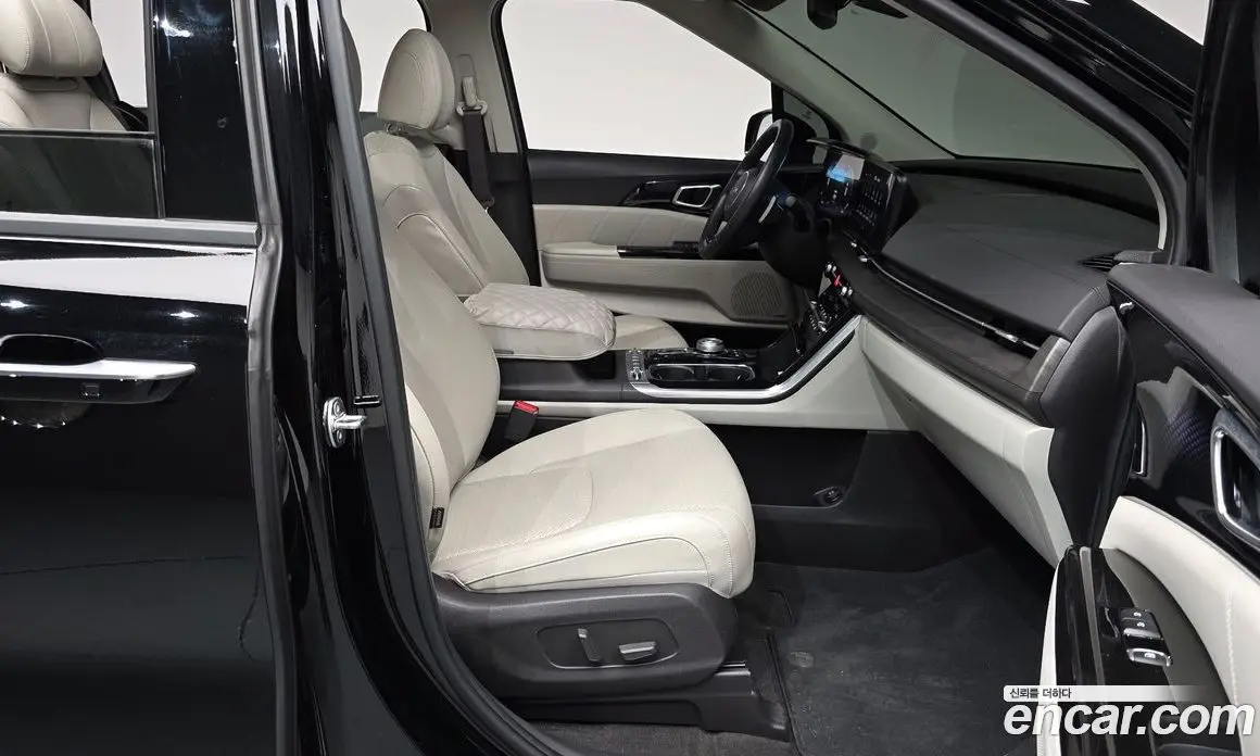 Kia Carnival 2023 3.5 автомат (гидро), фото 15